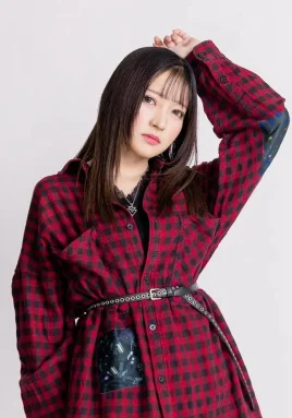 西本里美